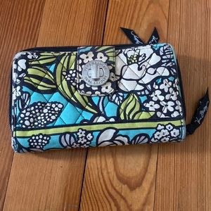 Vera Bradley wallet
